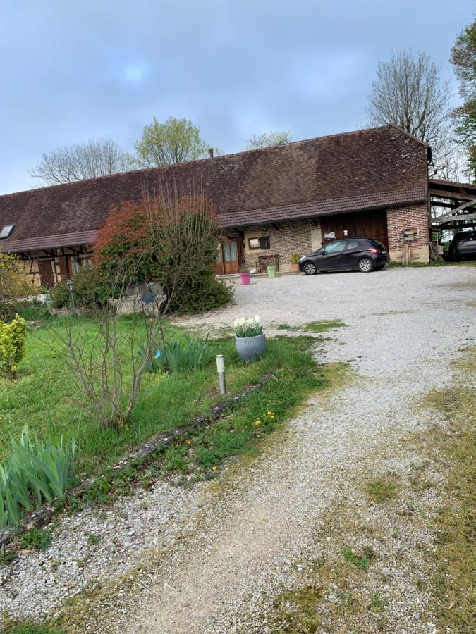 La Ferme D'Aristide Bed and Breakfast Saillenard Buitenkant foto