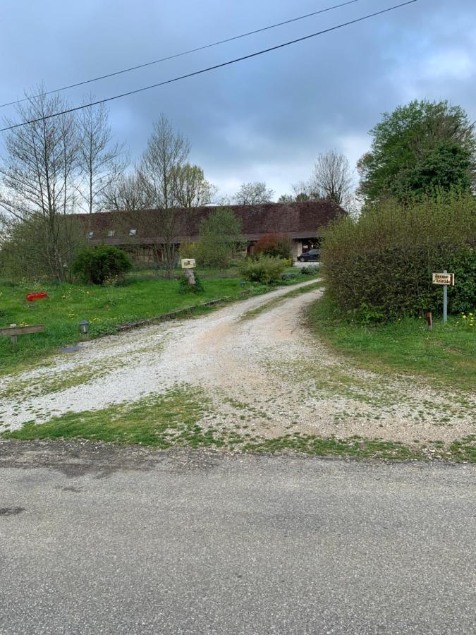 La Ferme D'Aristide Bed and Breakfast Saillenard Buitenkant foto