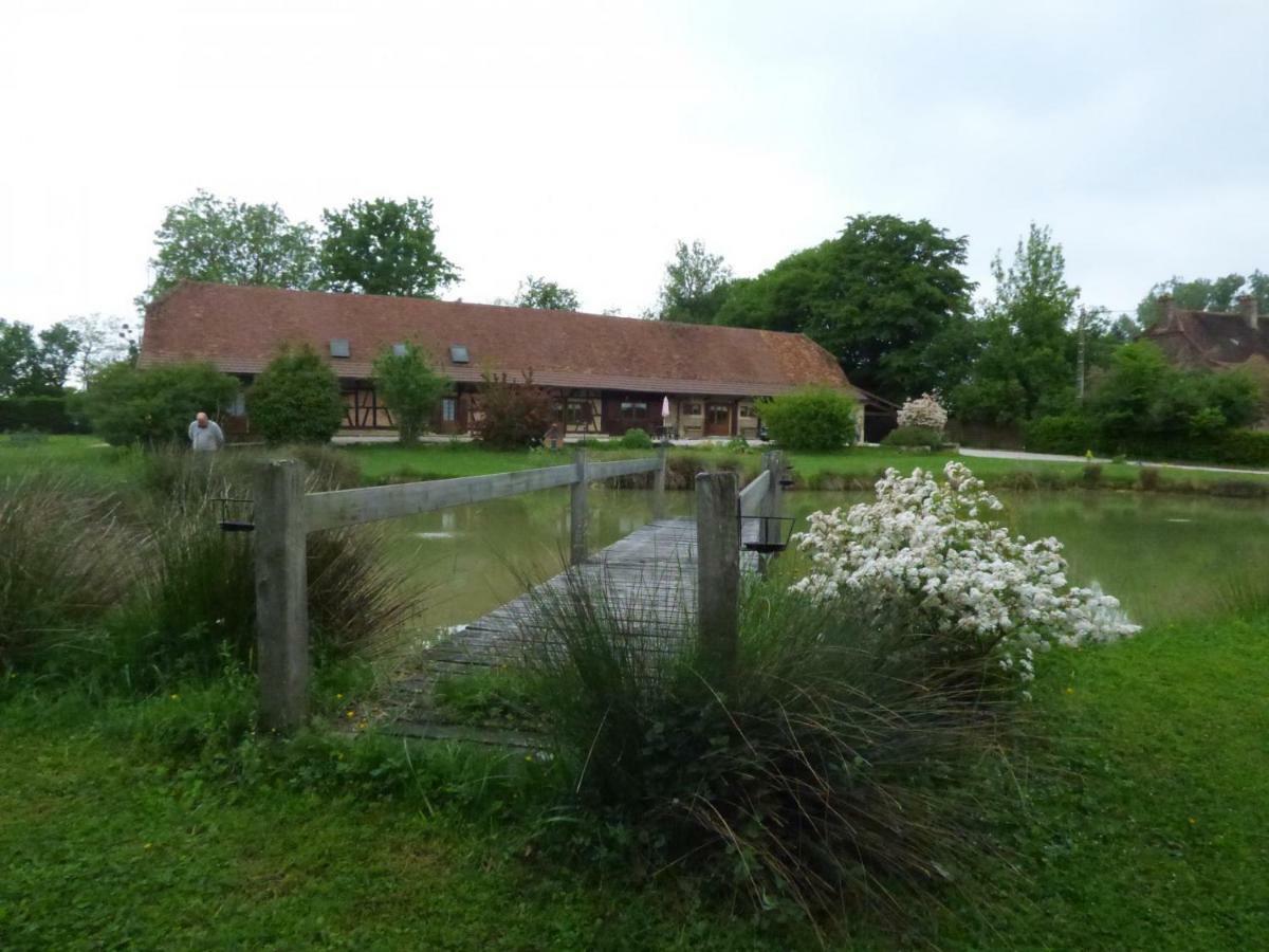 La Ferme D'Aristide Bed and Breakfast Saillenard Buitenkant foto